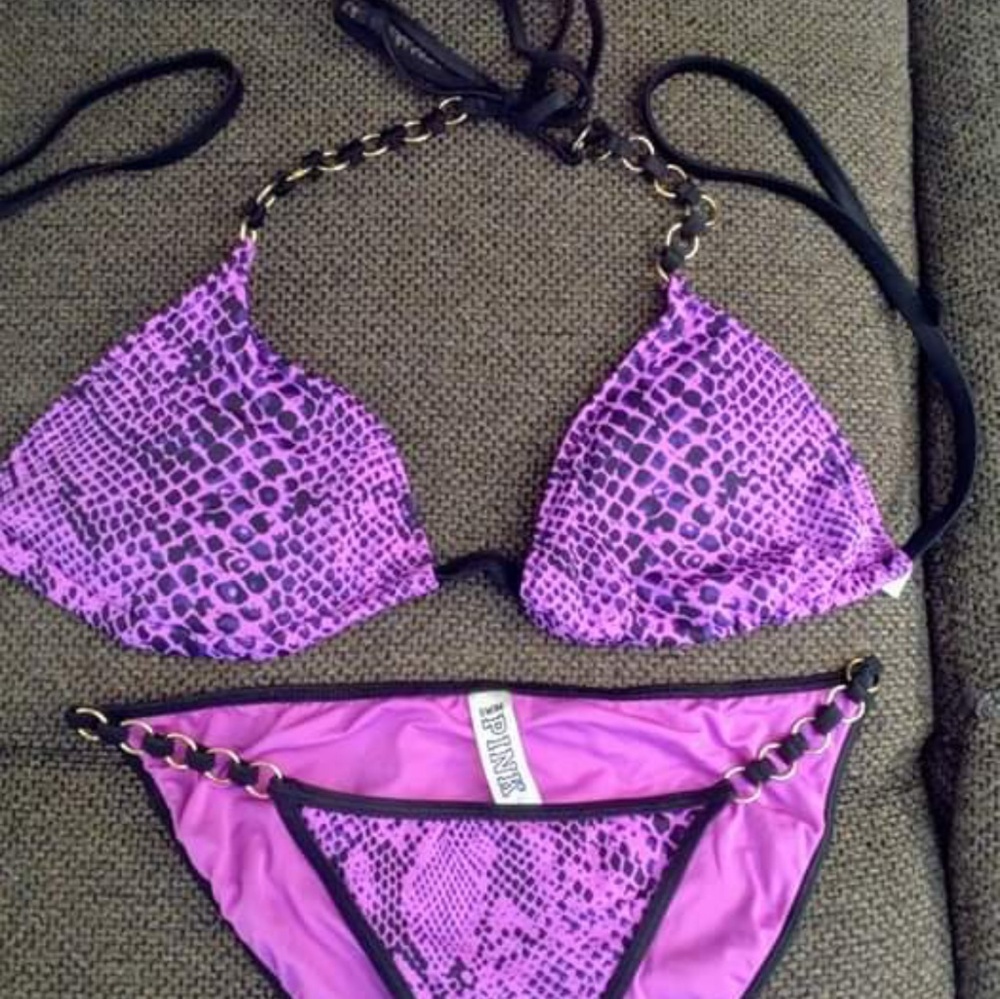 Swim suit